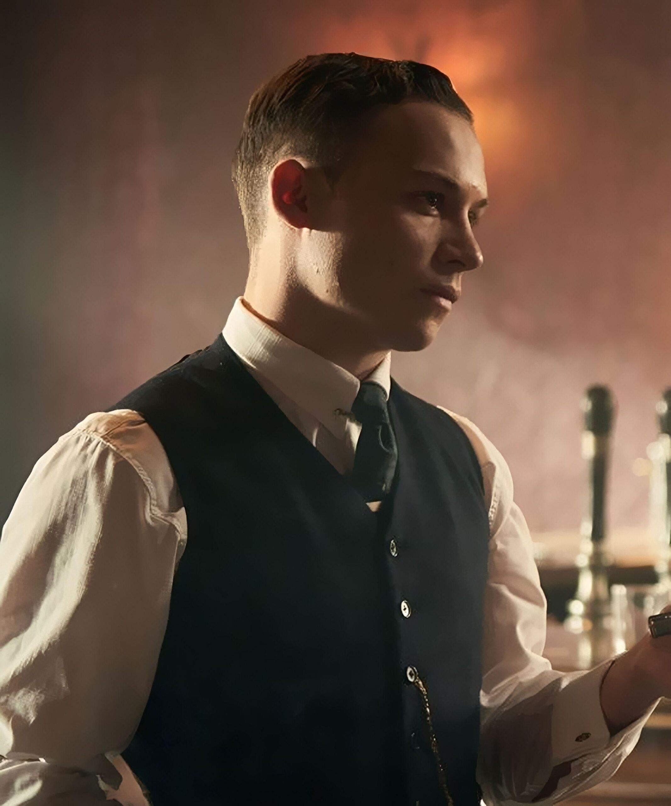 coupe de cheveux Michael Gray peaky blinders
