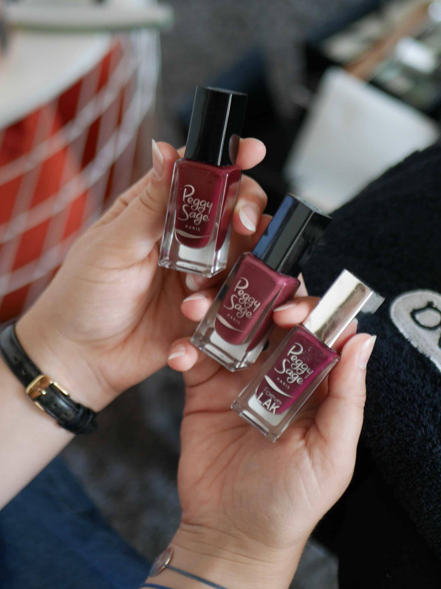 vernis peggy sage appartenant à une esthéticienne à domicile wecasa